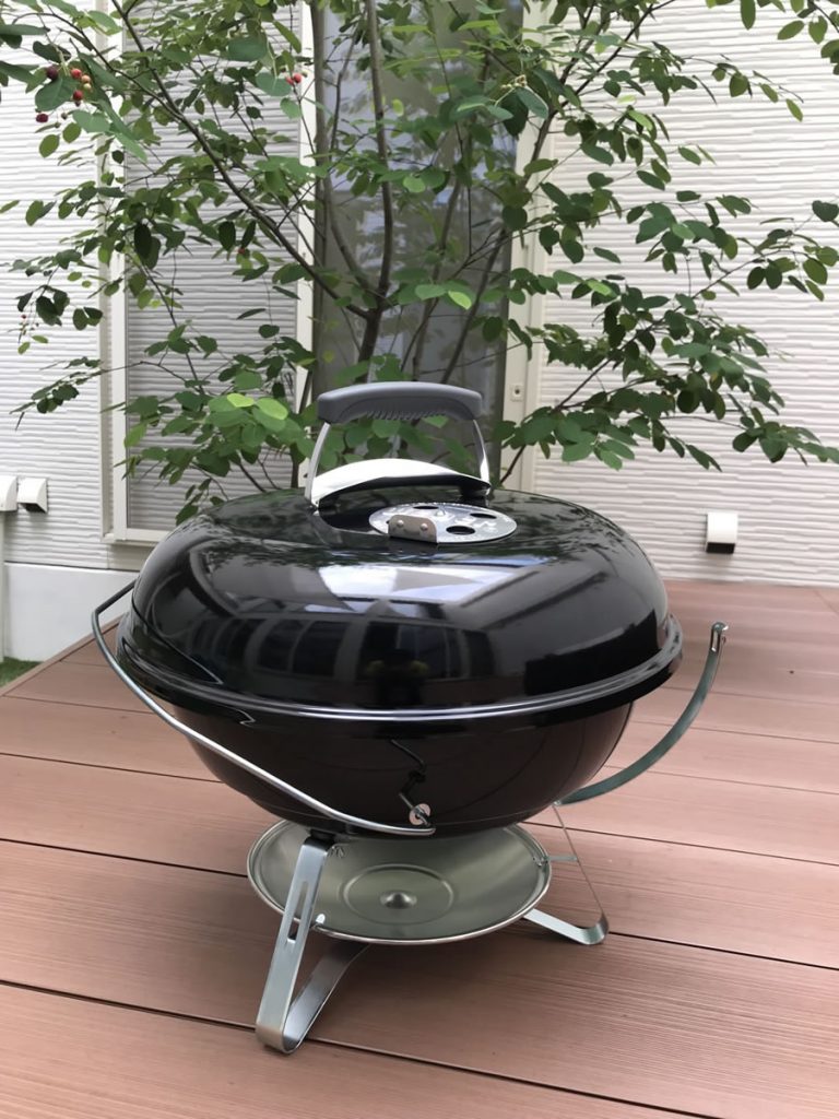 中庭のBBQリベンジにウェーバーグリルを買いました。